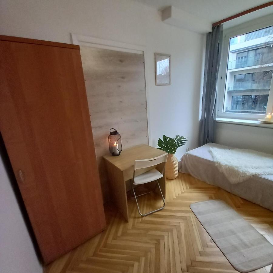 Regem Pokoje Zlota Warszawa Eksteriør billede